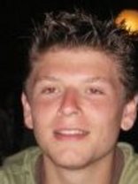 Person who looks like Kyle Brandt