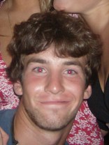 Person who looks like Bryan Greenberg