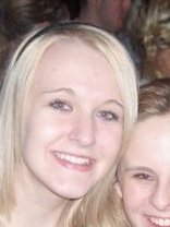 Person who looks like Melissa Joan Hart