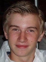 Person who looks like David Gallagher