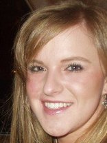 Person who looks like Sara Rue