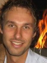 Person who looks like Casper Van Dien