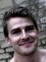 Person who looks like Jonny Lee Miller