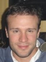 Person who looks like Breckin Meyer