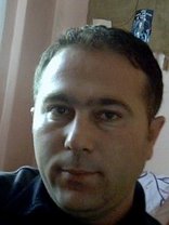 Person who looks like Rufus Wainwright