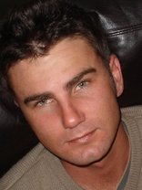 Person who looks like Balthazar Getty