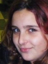 Person who looks like Renee Olstead