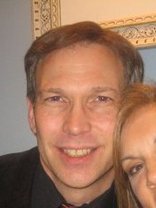 Person who looks like Kevin Costner