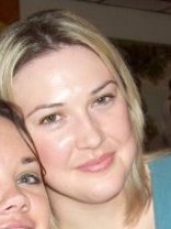 Person who looks like Sarah Wynter