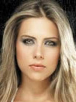 Person who looks like Avril Lavigne