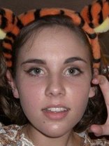 Person who looks like Debi Mazar