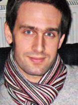 Person who looks like Michael Vartan