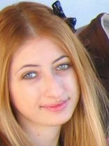 Person who looks like Judy Greer