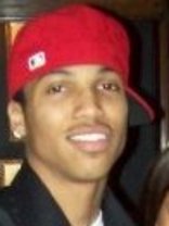 Person who looks like Marlon Wayans