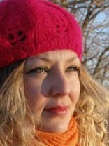 Person who looks like Laura Prepon