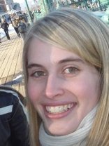 Person who looks like Piper Perabo