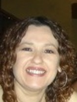 Person who looks like Bernadette Peters