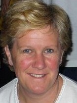 Person who looks like Paula Zahn