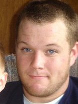 Person who looks like Fred Durst