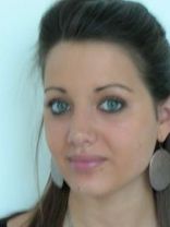 Person who looks like Elizabeth Berkley