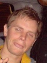 Person who looks like Kevin Dillon