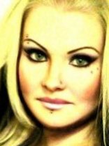 Person who looks like Pamela Anderson