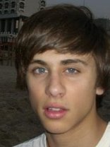 Person who looks like Tom Welling