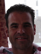 Person who looks like Arnold Schwarzenegger