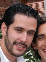 Person who looks like Jason Lee