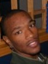 Person who looks like Marlon Wayans