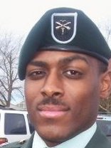 Person who looks like Curtis Martin