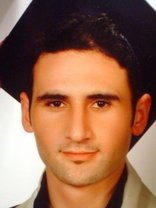 Person who looks like Robert Luketic