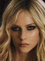 Person who looks like Avril Lavigne