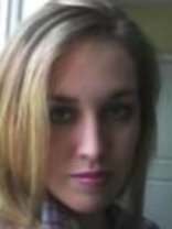 Person who looks like Sarah Carter