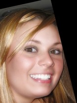 Person who looks like Julie Bowen