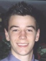 Person who looks like Josh Duhamel