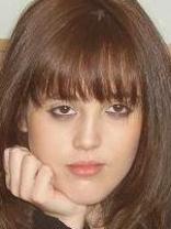 Person who looks like Lisa Sheridan