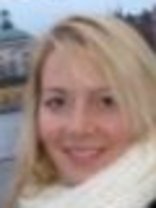 Person who looks like Sarah Polley