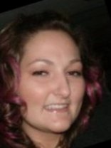 Person who looks like Gloria Estefan