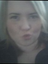 Person who looks like Laura Prepon