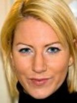 Person who looks like Brittany & Cynthia Daniel