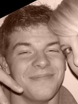 Person who looks like Kyle Schmid