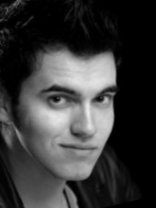 Person who looks like John Leguizamo