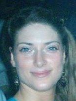 Person who looks like Carolyn Murphy