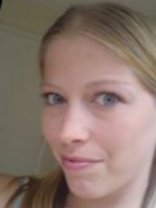 Person who looks like Laura Bailey (Model)