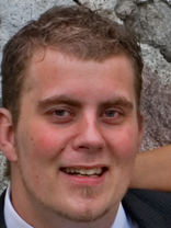 Person who looks like Brad Garrett