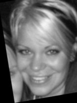 Person who looks like Pamela Anderson