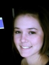 Person who looks like Julia Stiles