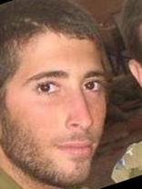 Person who looks like Noah Wyle