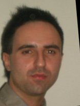 Person who looks like Dylan McDermott